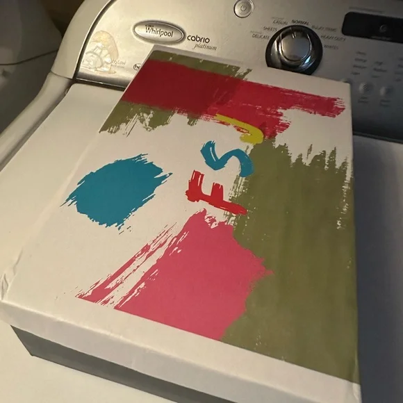 Elegant Purple Feathered Slingback Heels - Picture 4 of 5